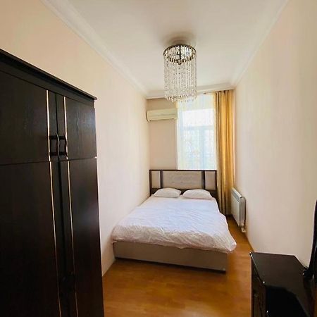 Cozy Old City Apartment Баку Экстерьер фото