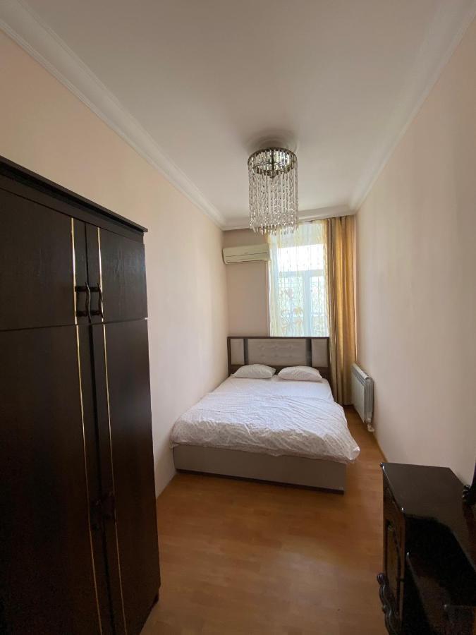 Cozy Old City Apartment Баку Экстерьер фото