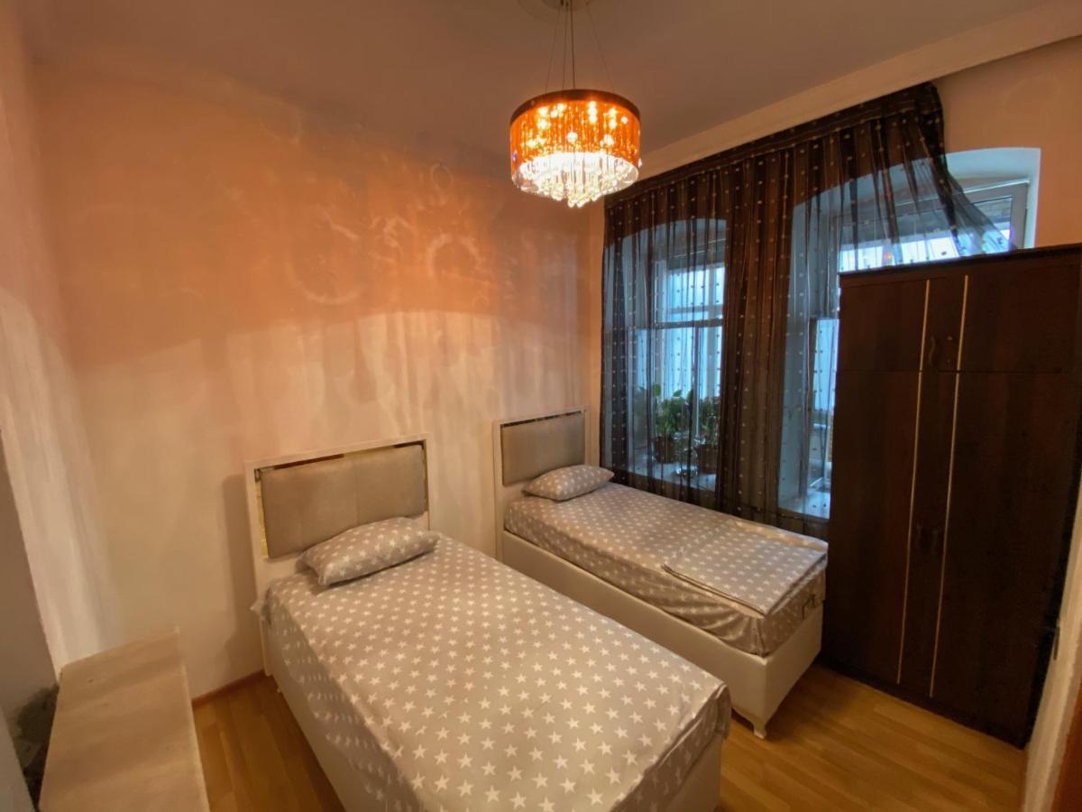 Cozy Old City Apartment Баку Экстерьер фото